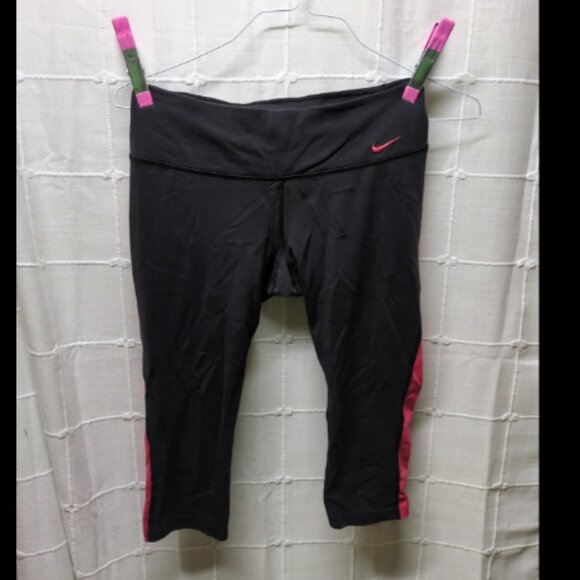 Nike Womens Running Capri Activewear Black Pink Workout Dri Fit 8 - Picture 1 of 3